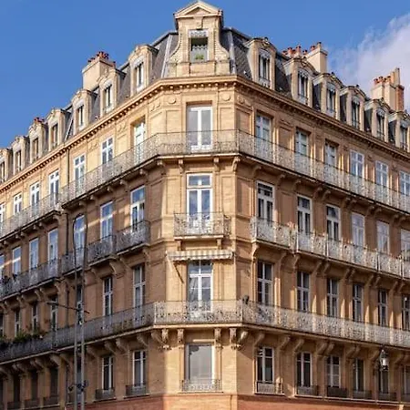 Ferienwohnung Coeur Capitole 122M2- Clim - Parking - Ascenseur- Metro Toulouse Exterior foto
