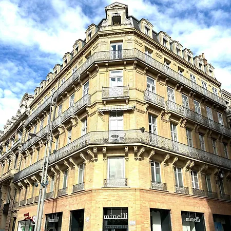 Ferienwohnung Coeur Capitole 122M2- Clim - Parking - Ascenseur- Metro Toulouse Exterior foto