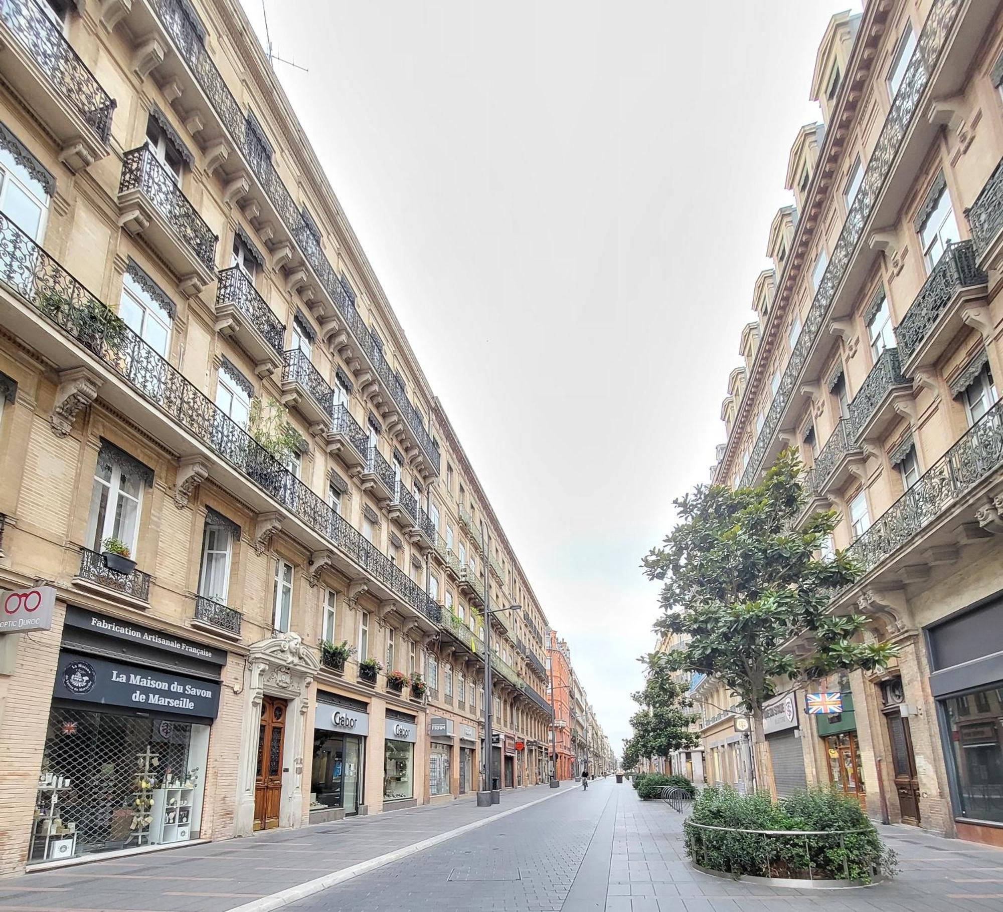 Coeur Capitole 122m2- Clim - Parking - Ascenseur- Metro Apartment Toulouse